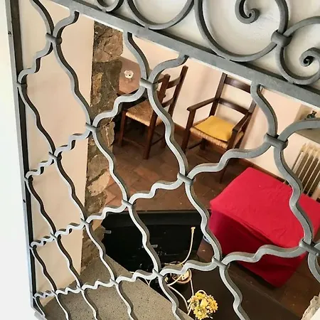 A Due Passi Dal Teatro タオルミーナ