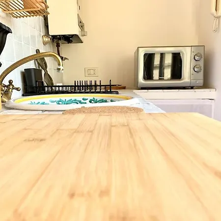 A Due Passi Dal Teatro アパート