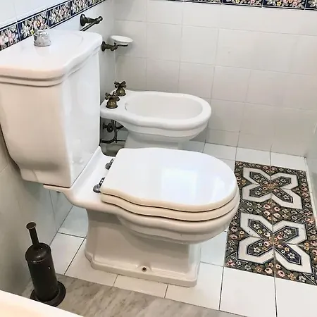 Appartement A Due Passi Dal Teatro *